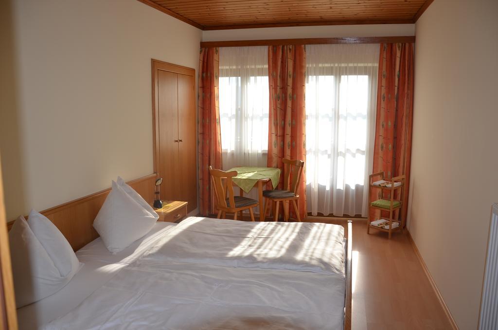 Urlaub Am Kraeutlhof In Mariapfarr Apartment Room photo